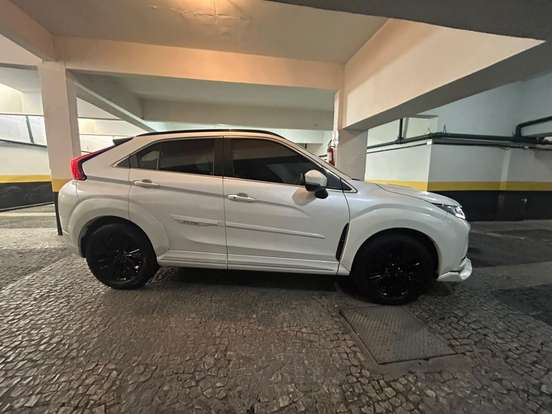 MITSUBISHI-ECLIPSE CROSS-1.5 MIVEC TURBO GASOLINA HPE-S SPORT S-AWC CVT MITSUBISHI-ECLIPSE CROSS-2021