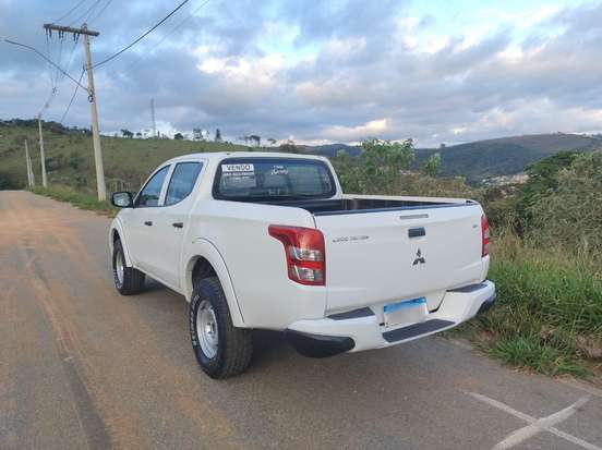 MITSUBISHI-L200 TRITON-2022