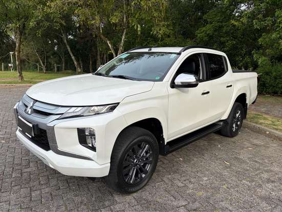 MITSUBISHI-L200 TRITON-2025