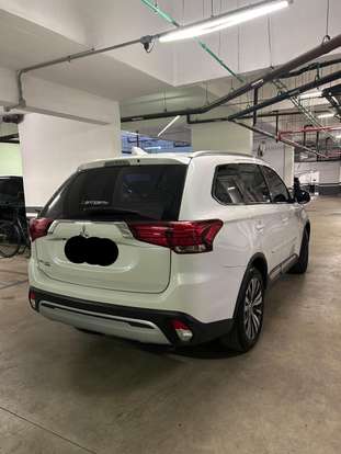 MITSUBISHI-OUTLANDER-2.0 MIVEC GASOLINA HPE AUTOMÁTICO MITSUBISHI-OUTLANDER-2018
