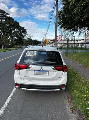 MITSUBISHI-OUTLANDER-2.2 4X4 16V DIESEL 4P AUTOMÁTICO MITSUBISHI-OUTLANDER-2015