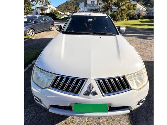 MITSUBISHI PAJERO DAKAR 3.2 HPE 4X4 7 LUGARES 16V TURBO INTERCOOLER DIESEL 4P AUTOMÁTICO
