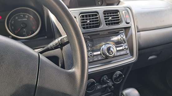 MITSUBISHI-PAJERO TR4-2013