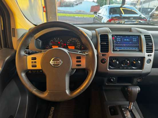 NISSAN-FRONTIER-2.5 LE ATTACK 4X4 CD TURBO ELETRONIC DIESEL 4P AUTOMÁTICO NISSAN-FRONTIER-2012