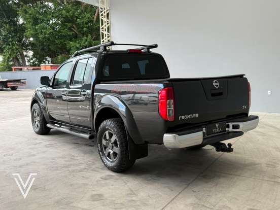 NISSAN-FRONTIER-2013
