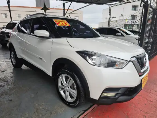 NISSAN-KICKS-2020