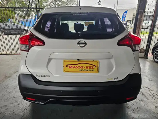 NISSAN-KICKS-2020
