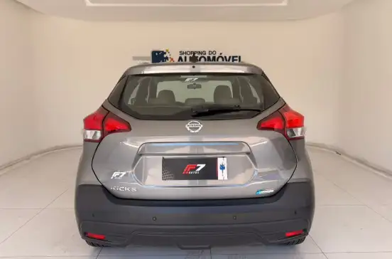 NISSAN-KICKS-2018