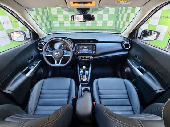 NISSAN-KICKS-2023