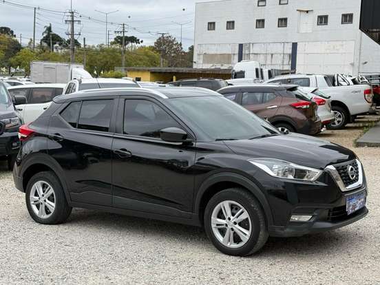NISSAN-KICKS-2018
