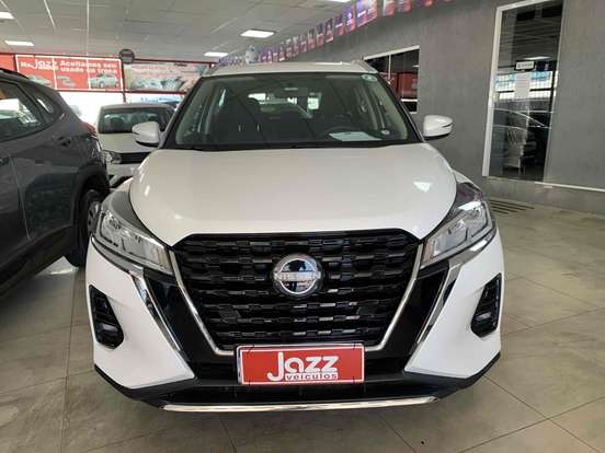NISSAN-KICKS-2023