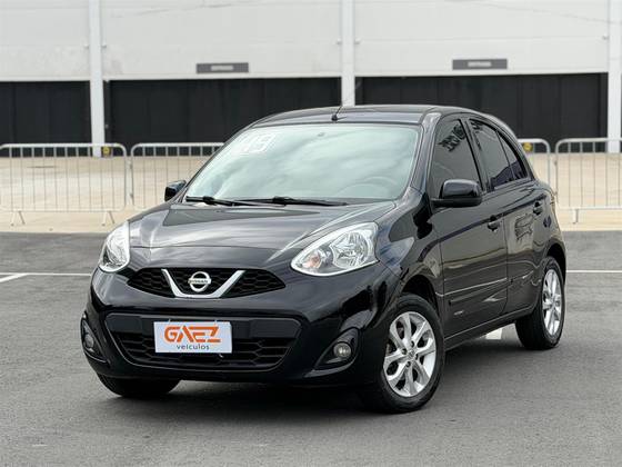 NISSAN MARCH 1.6 SV 16V FLEXSTART 4P XTRONIC