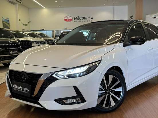 NISSAN-SENTRA-2023