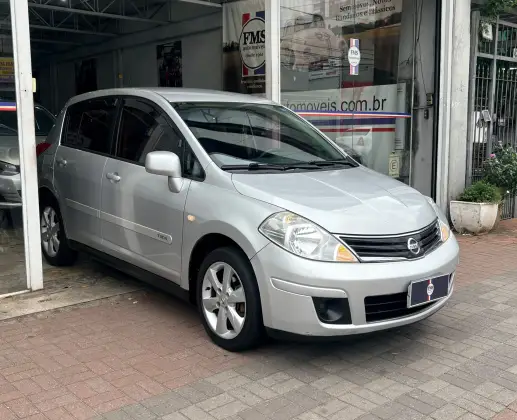 NISSAN TIIDA 1.8 S 16V FLEX 4P MANUAL