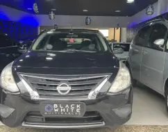 NISSAN VERSA 1.6 16V FLEX SV 4P XTRONIC NISSAN VERSA 1.6 16V FLEX SV 4P XTRONIC