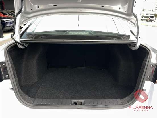 NISSAN-VERSA-2025