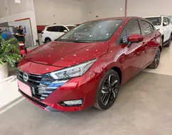 NISSAN VERSA 1.6 16V FLEX EXCLUSIVE XTRONIC NISSAN VERSA 1.6 16V FLEX EXCLUSIVE XTRONIC