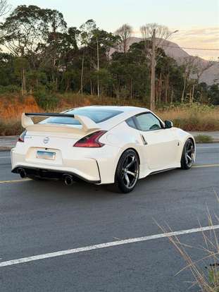 NISSAN-370Z-2011
