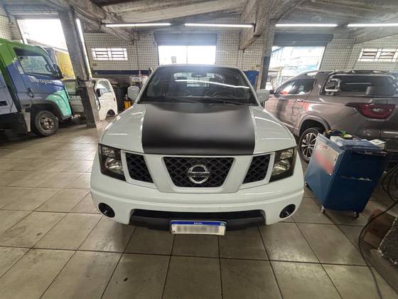 NISSAN FRONTIER 2.5 XE 4X2 CD TURBO ELETRONIC DIESEL 4P MANUAL