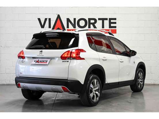 PEUGEOT-2008-2018