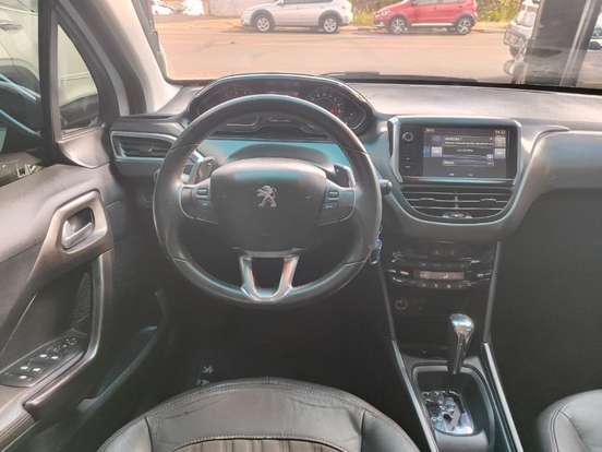 PEUGEOT-2008-1.6 16V FLEX GRIFFE 4P AUTOMÁTICO PEUGEOT-2008-2015
