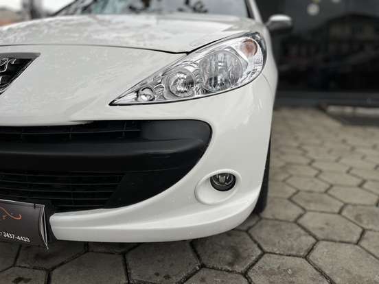 PEUGEOT-207-1.4 XR 8V FLEX 4P MANUAL PEUGEOT-207-2012