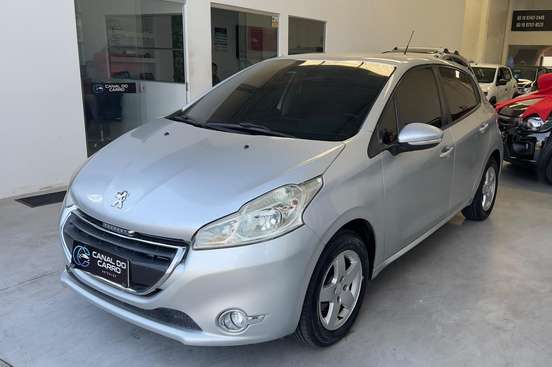 PEUGEOT-208-2014