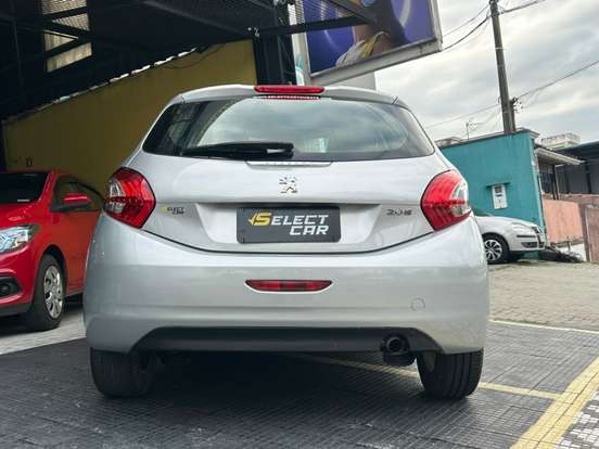 PEUGEOT-208-2014