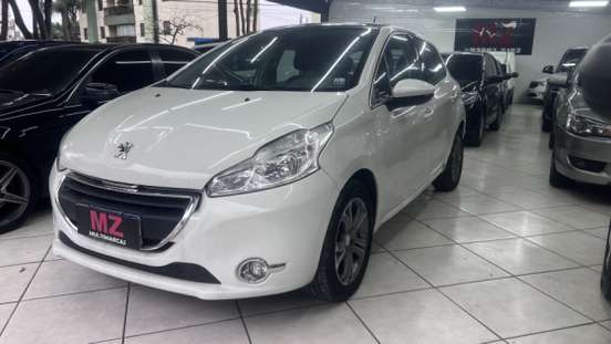 PEUGEOT-208-1.6 GRIFFE 16V FLEX 4P AUTOMÁTICO PEUGEOT-208-2013
