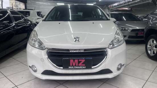 PEUGEOT-208-2013