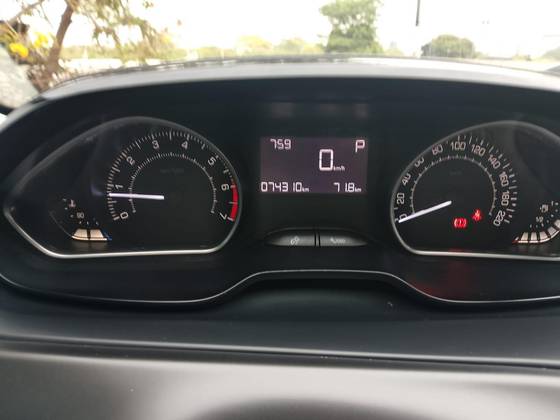 PEUGEOT 2008 1.6 16V FLEX GRIFFE 4P AUTOMÁTICO