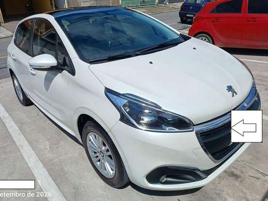 PEUGEOT-208-1.6 ALLURE 16V FLEX 4P AUTOMÁTICO PEUGEOT-208-2018