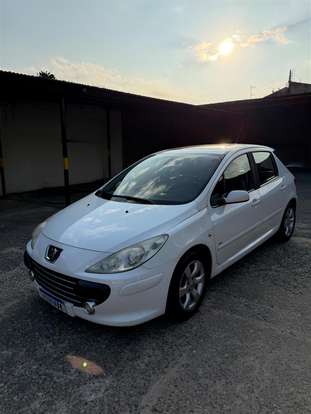 PEUGEOT-307-2011