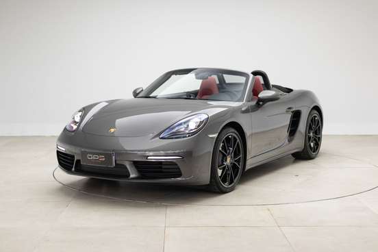 PORSCHE-718-2023