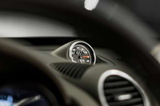 PORSCHE-718-2023