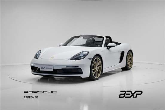 PORSCHE-718-2024