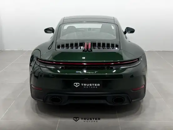 PORSCHE-911-2025