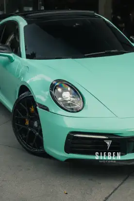 PORSCHE-911-2023