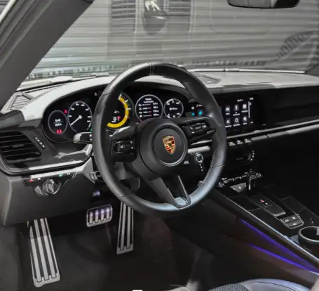 PORSCHE-911-2024