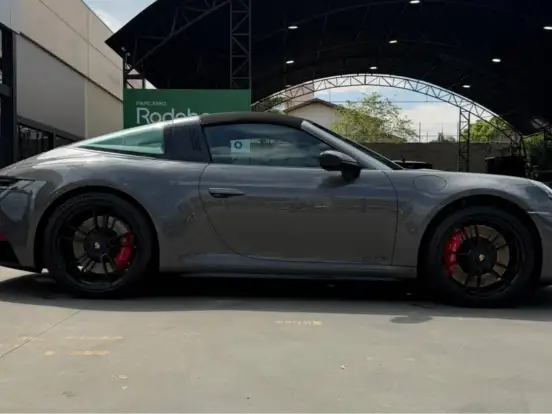 PORSCHE-911-3.0 24V H6 GASOLINA TARGA 4 GTS PDK PORSCHE-911-2023