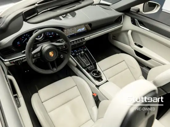 PORSCHE-911-3.0 24V H6 GASOLINA TARGA 4 GTS PDK PORSCHE-911-2022