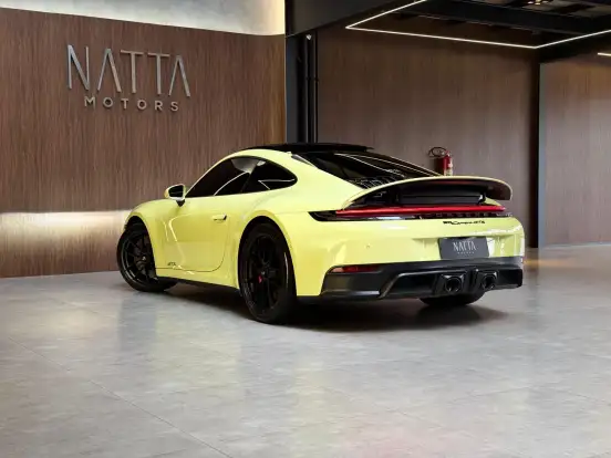 PORSCHE-911-2025