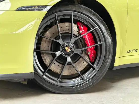 PORSCHE-911-3.6 24V H6 T-HYBRID CARRERA GTS PDK PORSCHE-911-2025