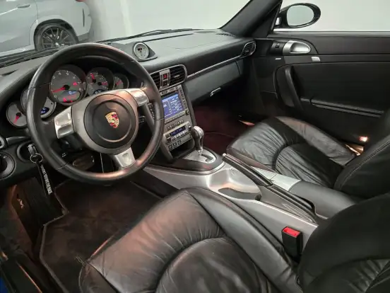 PORSCHE-911-2008