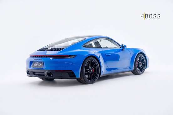 PORSCHE-911-2024
