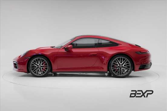 PORSCHE-911-2023