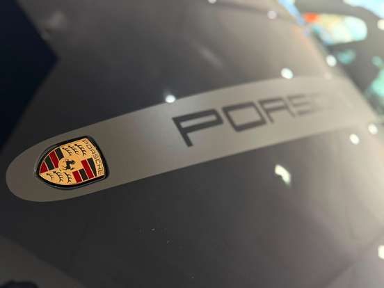 PORSCHE-911-2020
