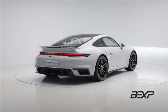 PORSCHE-911-2024