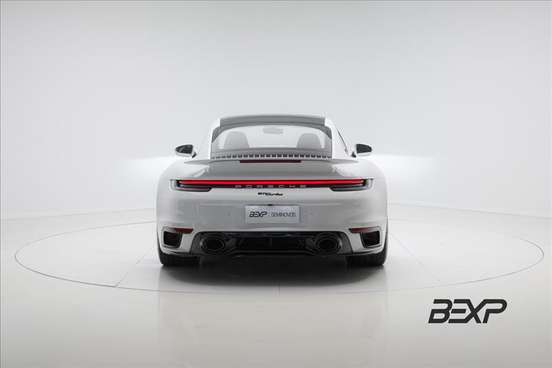 PORSCHE-911-2024