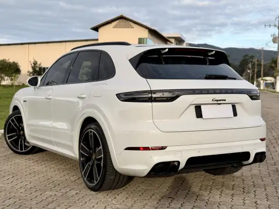 PORSCHE-CAYENNE-3.0 V6 E-HYBRID PLATINUM EDITION AWD TIPTRONIC S PORSCHE-CAYENNE-2022